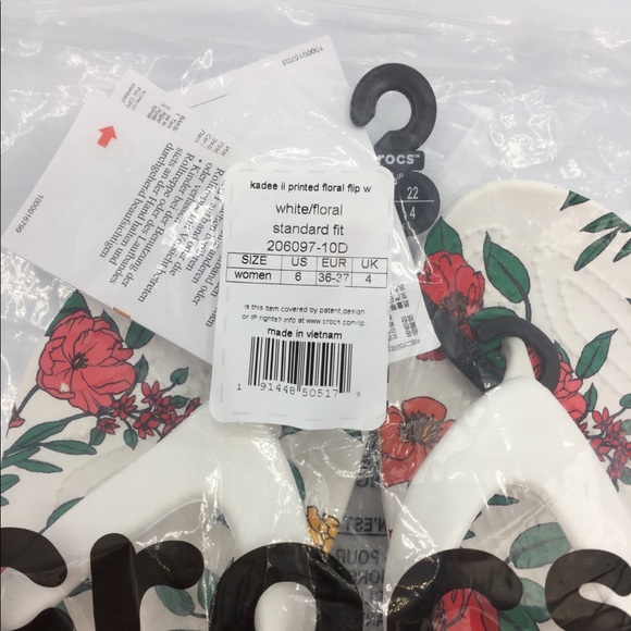 Crocs Women’s Kadee Printed Floral Flip Flop - Picture 11 of 13